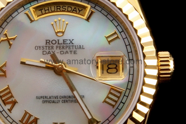 Rolex Day-Date Gold Case Mother of Pearl Blue Dial For Men