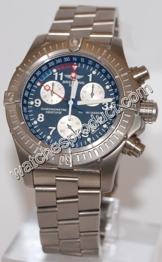 Breitling Chrono Avenger M1 E73360 Mens Watch