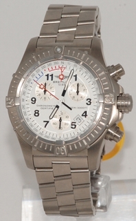 Breitling Chrono Avenger M1 Mens Watch E73360