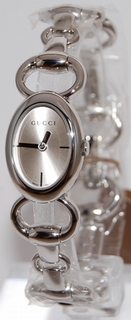 Gucci Silver Sun-Brushed Dial ladies Watch YA118502