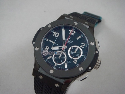 Hublot 8671 One piece forged case construction, PVD on solid 316L stainless steel Watch