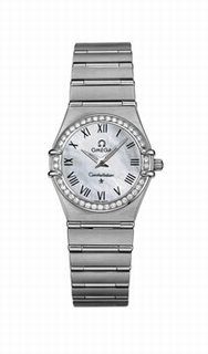 Omega White Mother of Pearl Roman Numeral Dial Ladies Watch 1476.61.00